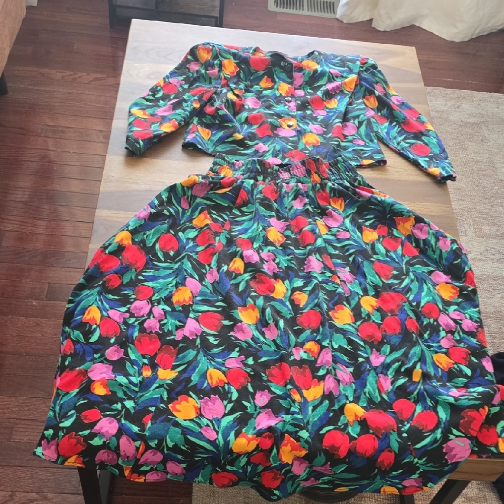 VINTAGE,Floral Women's Skirt Set